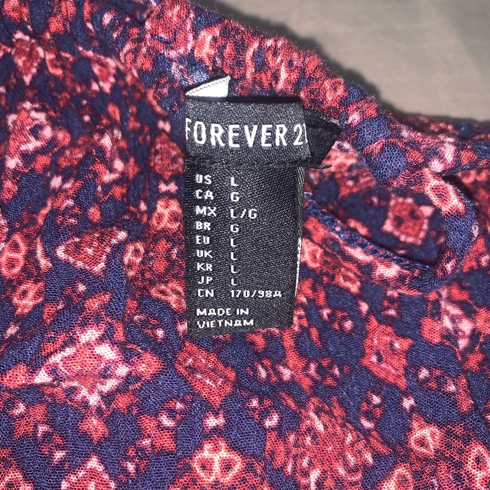 Flowy Dress - Picture 3 of 3